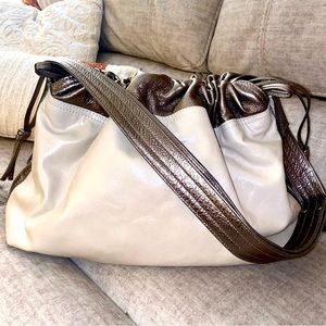 Custom Rough and Tumble Double Zip Truffle